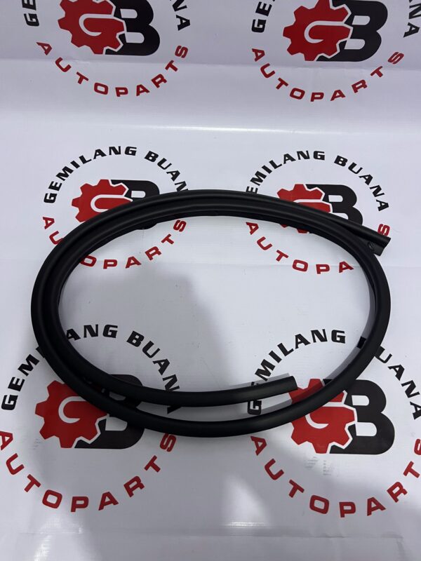 Weatherstrip Karet Kap Mesin Asli 5902A480 Mitsubishi Xpander Genuine
